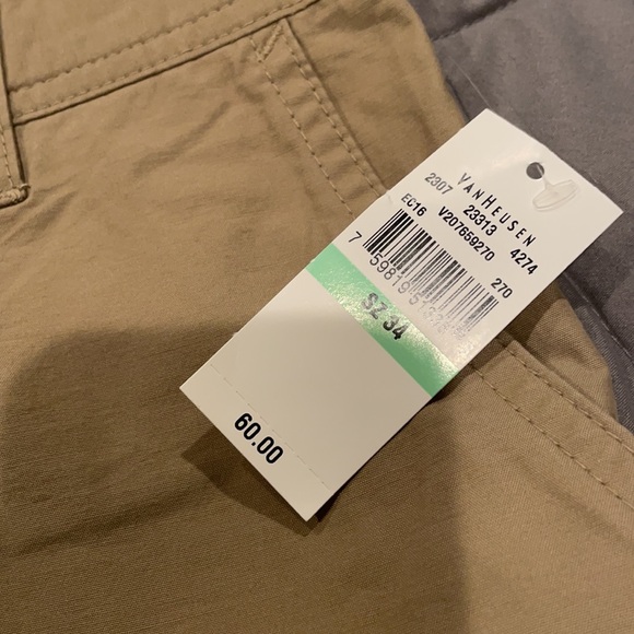 Men’s tan shorts Van Heusen - Picture 2 of 4